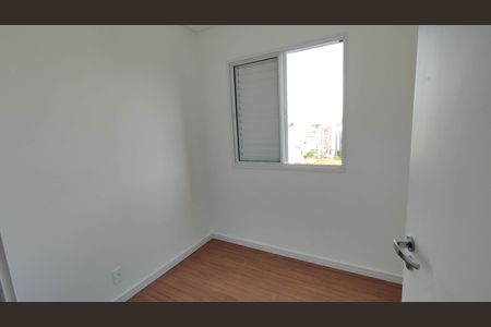 Quarto 1 de apartamento para alugar com 2 quartos, 40m² em Itaquera, São Paulo
