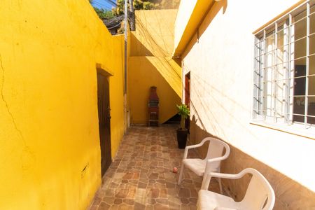 Área externa de casa à venda com 3 quartos, 128m² em Engenhoca, Niterói