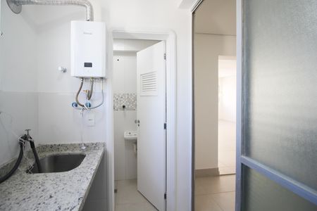Área de Serviço de apartamento para alugar com 2 quartos, 73m² em Indianópolis, São Paulo