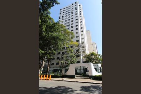 Fachada de apartamento para alugar com 2 quartos, 73m² em Indianópolis, São Paulo