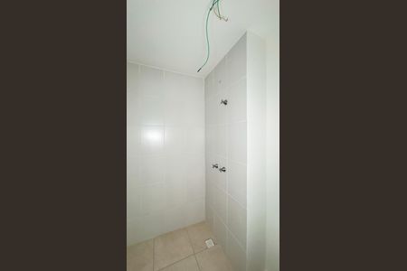 Banheiro de apartamento à venda com 2 quartos, 45m² em Várzea de Baixo, São Paulo
