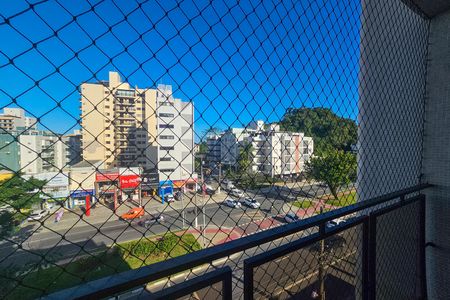 Apartamento para alugar com 90m², 3 quartos e 1 vaga