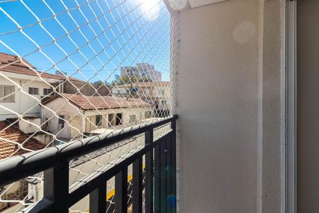 Apartamento para alugar com 44m², 2 quartos e sem vaga Apartamento para alugar com 44m², 2 quartos e sem vagaVaranda da Sala