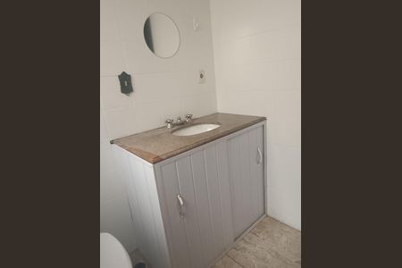 Banheiro de casa à venda com 2 quartos, 150m² em Jardim Esplanada, Jundiaí