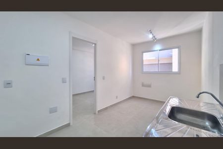 Apartamento para alugar com 24m², 1 quarto e sem vaga Apartamento para alugar com 24m², 1 quarto e sem vagaSala/Cozinha