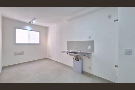 Apartamento para alugar com 24m², 1 quarto e sem vaga Apartamento para alugar com 24m², 1 quarto e sem vagaSala/Cozinha
