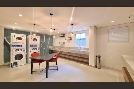 Apartamento para alugar com 24m², 1 quarto e sem vaga Apartamento para alugar com 24m², 1 quarto e sem vagaLavanderia
