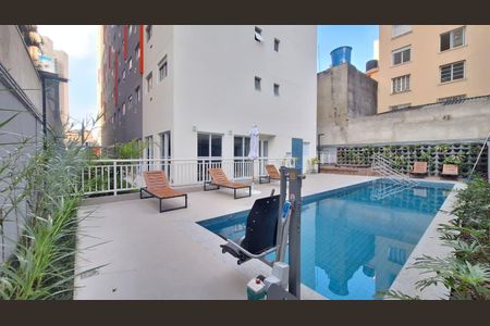Apartamento para alugar com 24m², 1 quarto e sem vaga Apartamento para alugar com 24m², 1 quarto e sem vagaPiscina