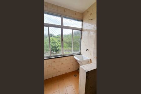 Área de serviço de apartamento para alugar com 2 quartos, 60m² em Cavalhada, Porto Alegre