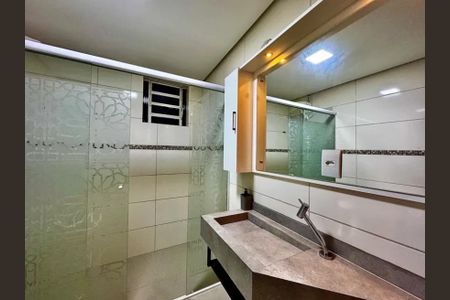 Banheiro de kitnet/studio para alugar com 1 quarto, 37m² em Hamburgo Velho, Novo Hamburgo