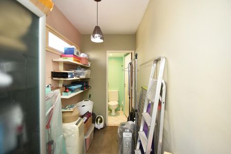 quarto de serviço de apartamento à venda com 3 quartos, 101m² em Vila Madalena, São Paulo