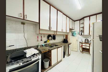 Apartamento à venda com 190m², 3 quartos e sem vaga