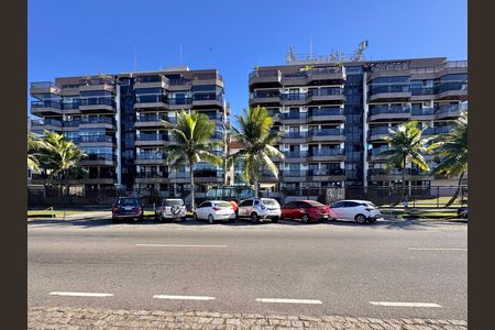 Fachada de apartamento para alugar com 2 quartos, 74m² em Recreio dos Bandeirantes, Rio de Janeiro