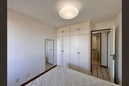 Quarto de apartamento para alugar com 2 quartos, 74m² em Recreio dos Bandeirantes, Rio de Janeiro