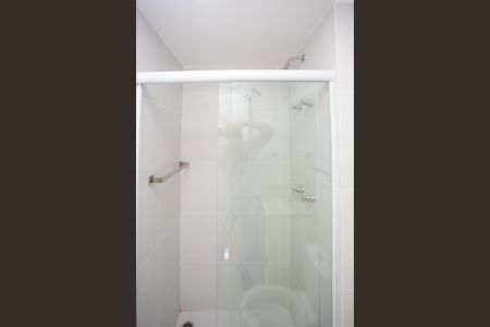 Banheiro Social de apartamento para alugar com 2 quartos, 52m² em Centro, Diadema