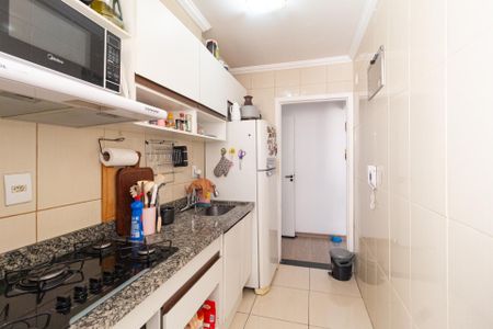 Cozinha e Área de Serviço de apartamento para alugar com 2 quartos, 43m² em Santa Maria, Osasco