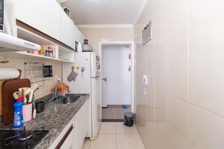 Cozinha e Área de Serviço de apartamento para alugar com 2 quartos, 43m² em Santa Maria, Osasco