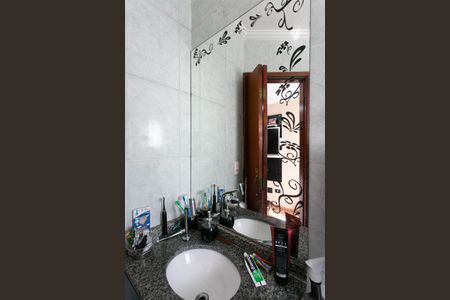 Casa de condomínio à venda com 125m², 3 quartos e 2 vagas Casa de condomínio à venda com 125m², 3 quartos e 2 vagasBanheiro da Suíte 1