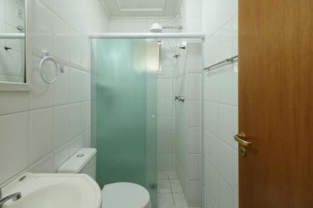 Banheiro de apartamento para alugar com 3 quartos, 78m² em Santa Maria, São Caetano do Sul