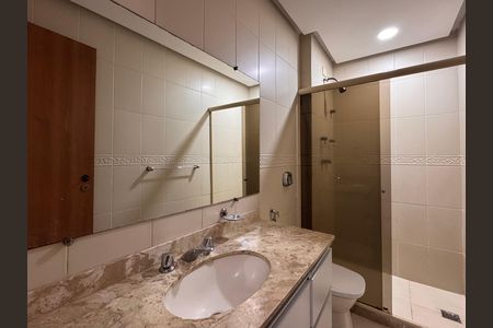Apartamento para alugar com 115m², 2 quartos e 2 vagas Apartamento para alugar com 115m², 2 quartos e 2 vagasSuíte - Banheiro