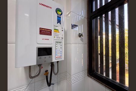 Apartamento para alugar com 115m², 2 quartos e 2 vagas Apartamento para alugar com 115m², 2 quartos e 2 vagasCozinha e Área de Serviço