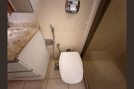 Apartamento para alugar com 115m², 2 quartos e 2 vagas Apartamento para alugar com 115m², 2 quartos e 2 vagasSuíte - Banheiro