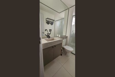 Apartamento à venda com 57m², 2 quartos e 1 vaga Apartamento à venda com 57m², 2 quartos e 1 vagaBanheiro