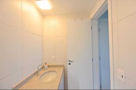 Banheiro Social de apartamento para alugar com 1 quarto, 43m² em Vila Clementino, São Paulo