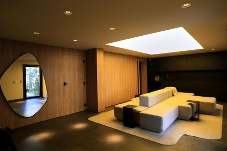 Apartamento à venda com 200m², 2 quartos e 3 vagas Apartamento à venda com 200m², 2 quartos e 3 vagasHall
