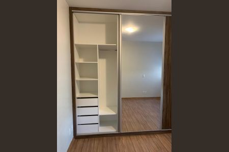 Apartamento para alugar com 64m², 2 quartos e 2 vagas Apartamento para alugar com 64m², 2 quartos e 2 vagasQuarto