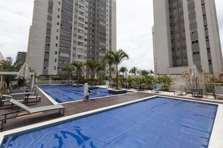 Área comum - Piscina de apartamento para alugar com 2 quartos, 64m² em Vila da Serra, Nova Lima