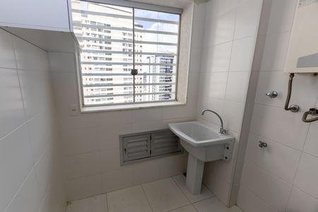 Área de Serviço de apartamento para alugar com 2 quartos, 64m² em Vila da Serra, Nova Lima