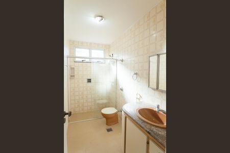 Casa de condomínio à venda com 210m², 3 quartos e 2 vagasBanheiro Social