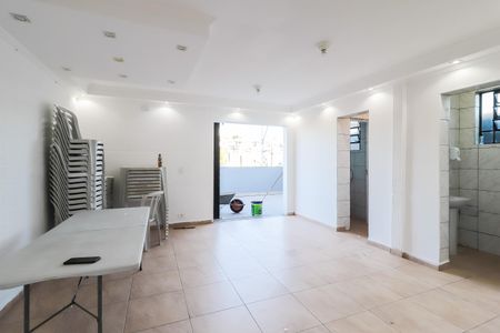 Apartamento para alugar com 46m², 2 quartos e 1 vaga Apartamento para alugar com 46m², 2 quartos e 1 vagaÁrea comum - Salão de festas