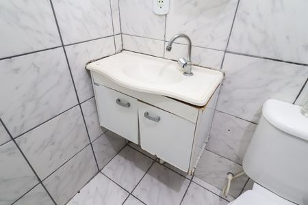 Banheiro de apartamento à venda com 2 quartos, 46m² em Jardins Recanto das Rosas, São Paulo