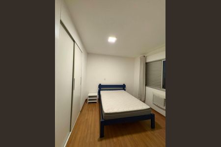 Quarto de apartamento para alugar com 1 quarto, 40m² em Morro dos Ingleses, São Paulo