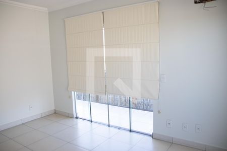 Casa à venda com 300m², 5 quartos e 4 vagas Casa à venda com 300m², 5 quartos e 4 vagasQuarto 03