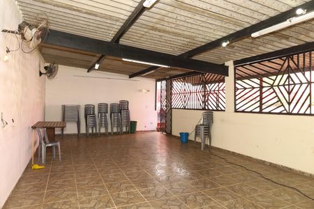 Apartamento para alugar com 54m², 2 quartos e 1 vagaÁrea comum - Salão de festas