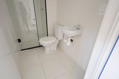 Apartamento para alugar com 35m², 2 quartos e 1 vaga Apartamento para alugar com 35m², 2 quartos e 1 vagaBanheiro