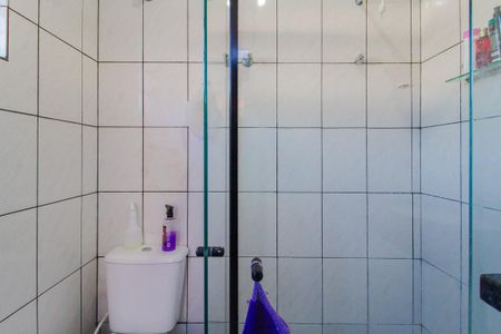 Banheiro de casa para alugar com 2 quartos, 120m² em Parque das Américas, Mauá