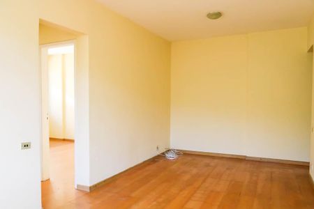 Apartamento para alugar com 70m², 2 quartos e 1 vaga Apartamento para alugar com 70m², 2 quartos e 1 vagaSala