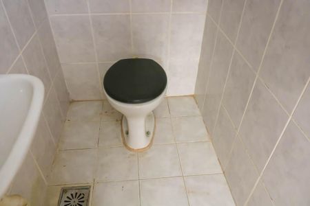 Apartamento para alugar com 70m², 2 quartos e 1 vaga Apartamento para alugar com 70m², 2 quartos e 1 vagaBanheiro de serviço