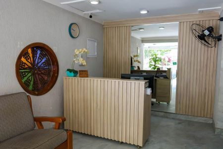 Apartamento para alugar com 70m², 2 quartos e 1 vaga Apartamento para alugar com 70m², 2 quartos e 1 vagaPortaria