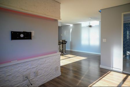 Apartamento à venda com 63m², 2 quartos e 1 vaga Apartamento à venda com 63m², 2 quartos e 1 vagaSala de TV