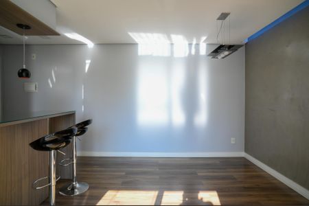 Apartamento à venda com 63m², 2 quartos e 1 vaga Apartamento à venda com 63m², 2 quartos e 1 vagaSala