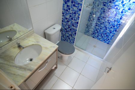 Apartamento à venda com 63m², 2 quartos e 1 vaga Apartamento à venda com 63m², 2 quartos e 1 vagaBanheiro Social
