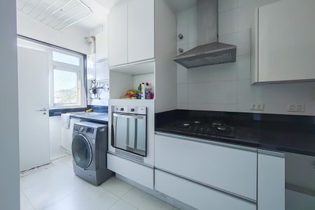 Cozinha  de apartamento à venda com 3 quartos, 174m² em Humaitá, Rio de Janeiro
