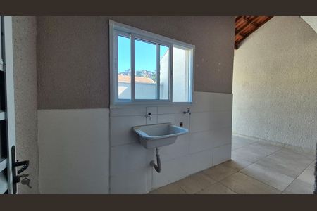 Lavanderia de apartamento para alugar com 2 quartos, 90m² em Jardim Guarará, Santo André
