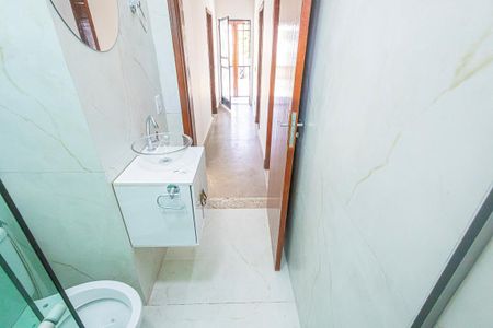 banheiro de casa para alugar com 3 quartos, 79m² em Candelária, Belo Horizonte