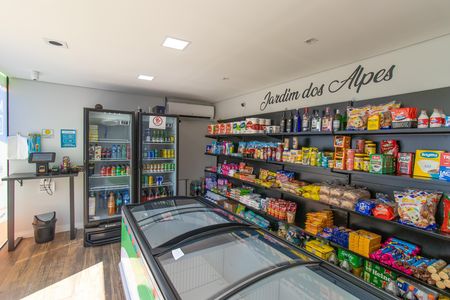 Apartamento para alugar com 47m², 2 quartos e 1 vagaÁrea comum - Mini Mercado